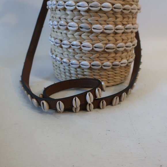 NWOT Womens Poolside NY Natural The Bobbi Straw Shell-Embellished Bucket Bag - Picture 9 of 15